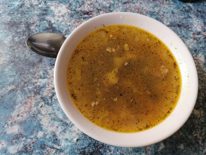 Тарелка с фасолевым супом