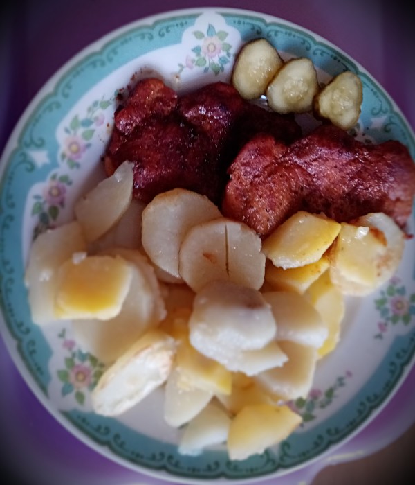 Жареное мясо с картофелем